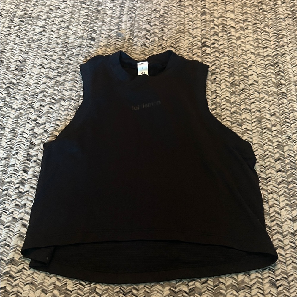 Lululemon tank